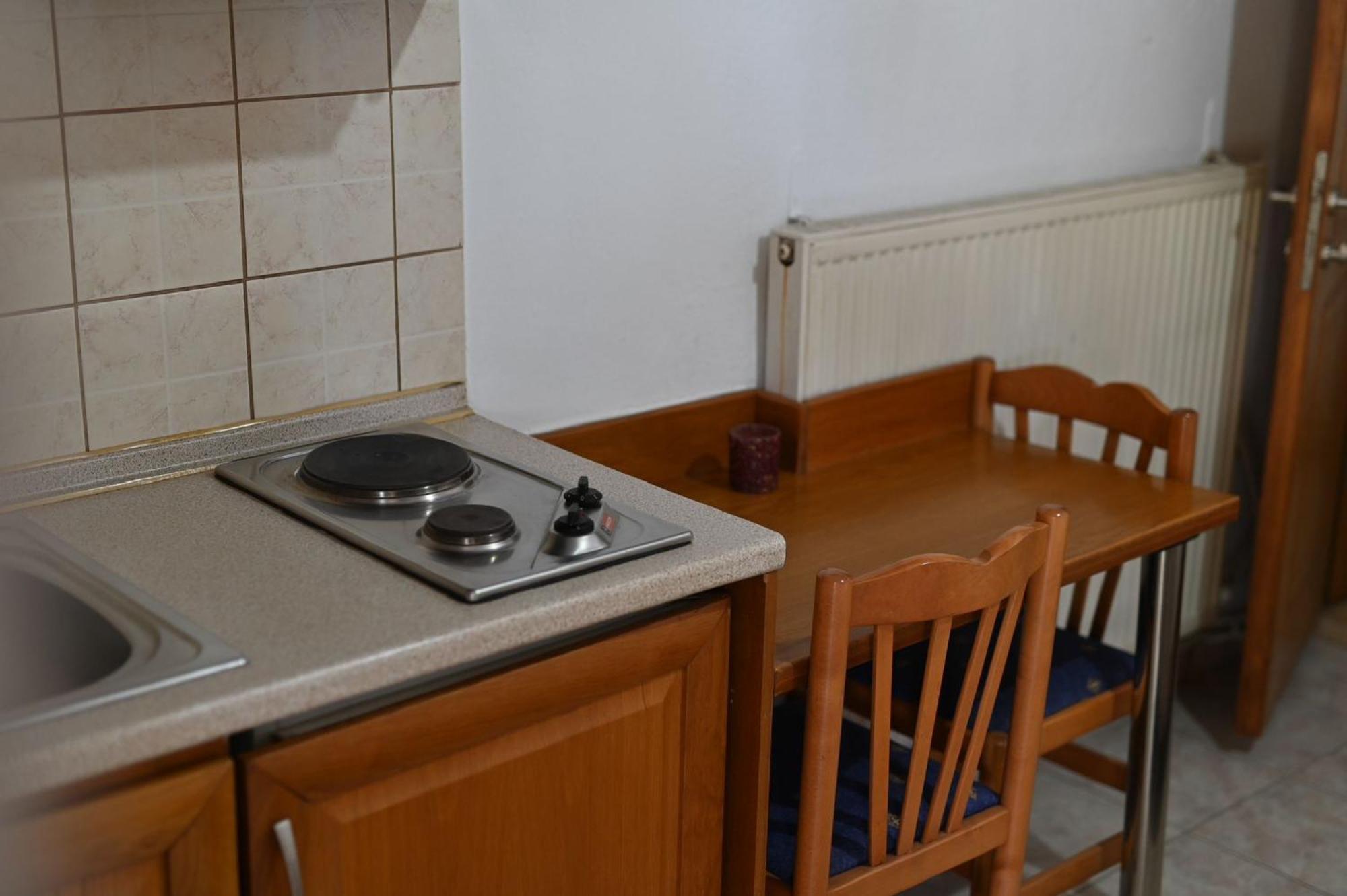 Guesthouse Agnandi Káto Loutrákion Exteriér fotografie