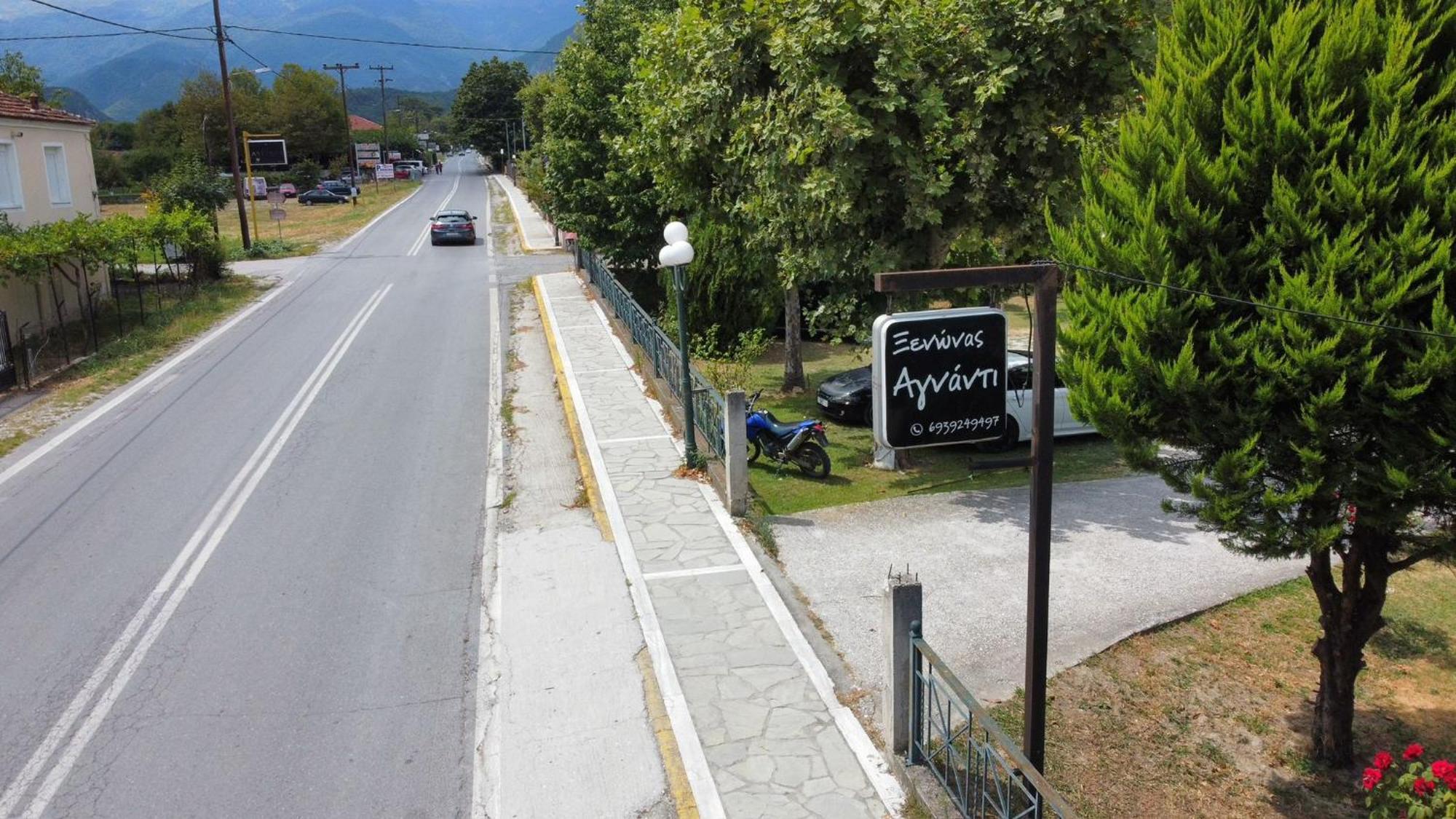 Guesthouse Agnandi Káto Loutrákion Exteriér fotografie